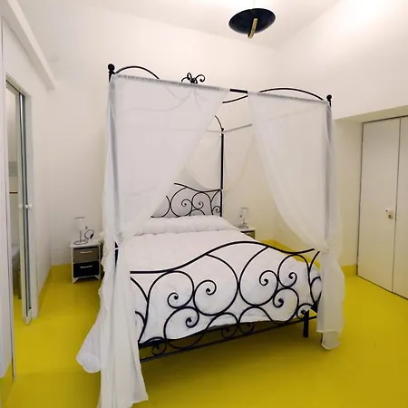 Principe Di Salina ベッド・アンド・ブレックファスト 2*